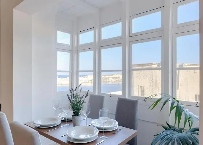 Luxury In Valletta's Heart! Sea View And Wifi Valletta
